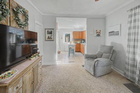 62 S Preston Street Centerburg OH 43011