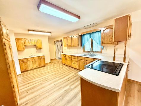 9136 Mount Gilead Road Fredericktown OH 43019