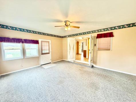 9136 Mount Gilead Road Fredericktown OH 43019