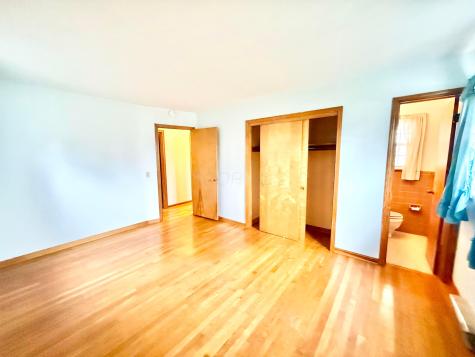 9136 Mount Gilead Road Fredericktown OH 43019