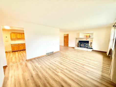 9136 Mount Gilead Road Fredericktown OH 43019