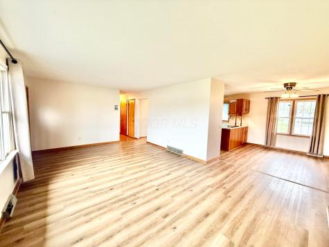 9136 Mount Gilead Road Fredericktown OH 43019