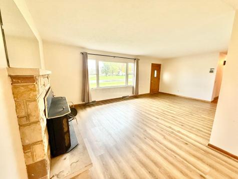 9136 Mount Gilead Road Fredericktown OH 43019