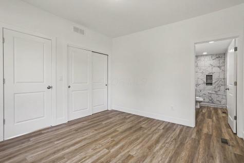 26 North Street Utica OH 43080