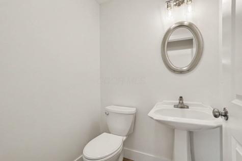 26 North Street Utica OH 43080