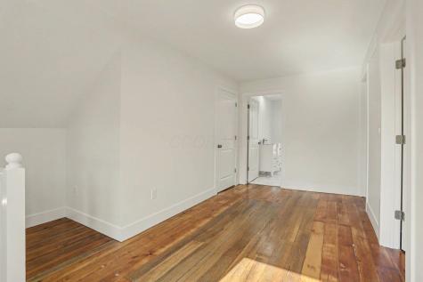 26 North Street Utica OH 43080
