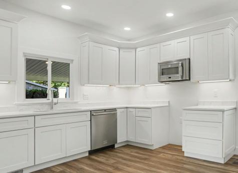 26 North Street Utica OH 43080