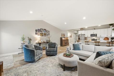 682 Grand Valley Drive Howard OH 43028
