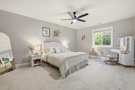 682 Grand Valley Drive Howard OH 43028