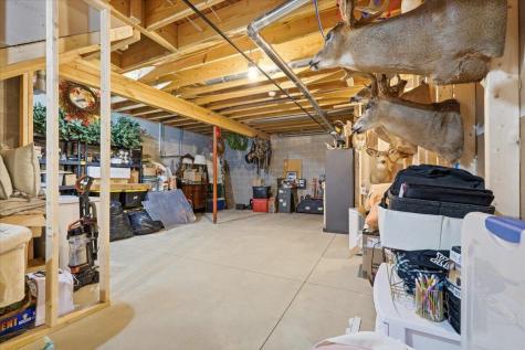 682 Grand Valley Drive Howard OH 43028