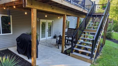 682 Grand Valley Drive Howard OH 43028