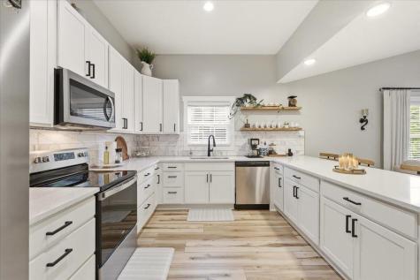 682 Grand Valley Drive Howard OH 43028