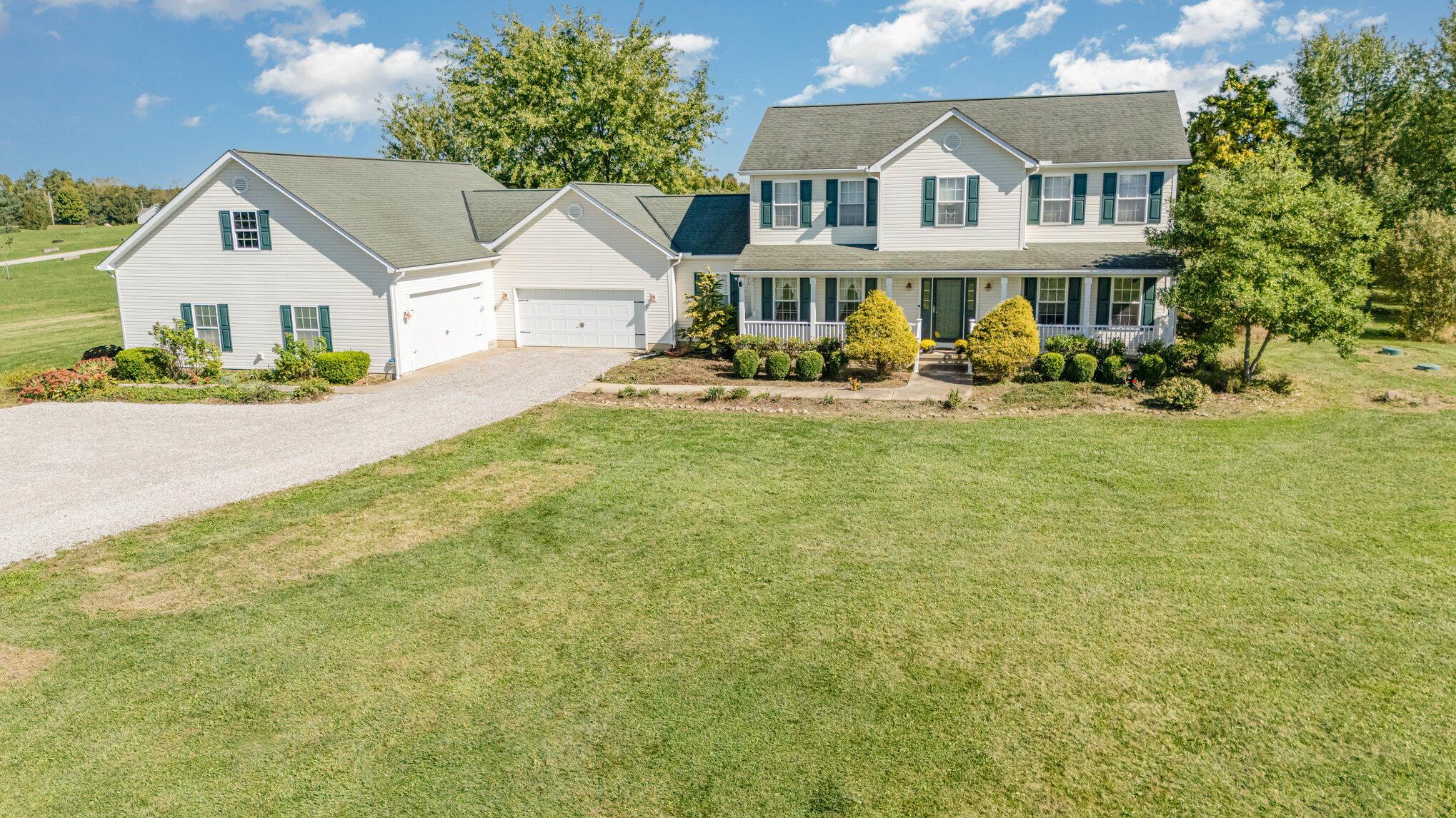 2042 Croton Road Centerburg OH 43011