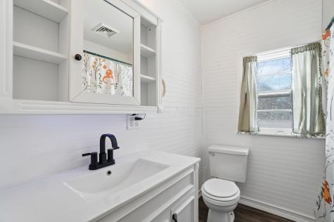 838 Crew Avenue Galion OH 44833