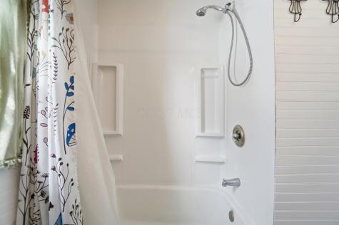 838 Crew Avenue Galion OH 44833