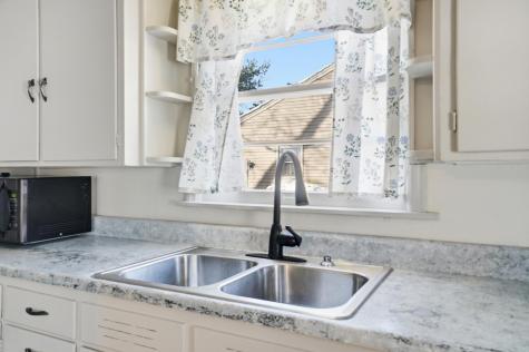 838 Crew Avenue Galion OH 44833