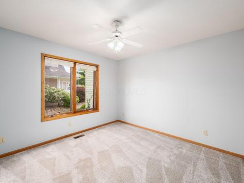 868 Fairway Drive Howard OH 43028