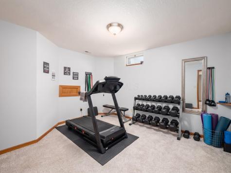 868 Fairway Drive Howard OH 43028