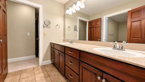 39 Wildwood Lane W Mount Vernon OH 43050