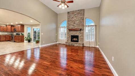 39 Wildwood Lane W Mount Vernon OH 43050