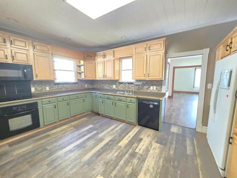 634 Cherry Street Galion OH 44833