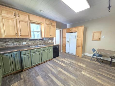 634 Cherry Street Galion OH 44833
