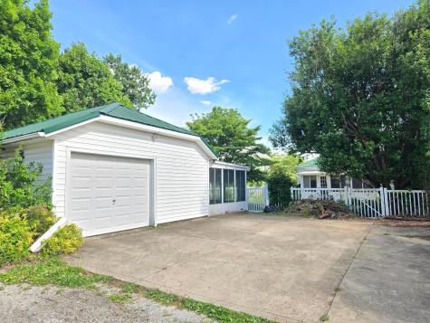 634 Cherry Street Galion OH 44833
