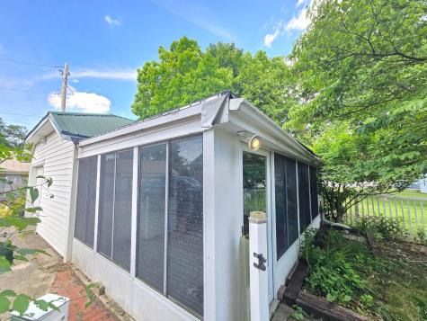 634 Cherry Street Galion OH 44833
