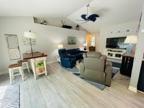 1209 Apple Valley Drive Howard OH 43028