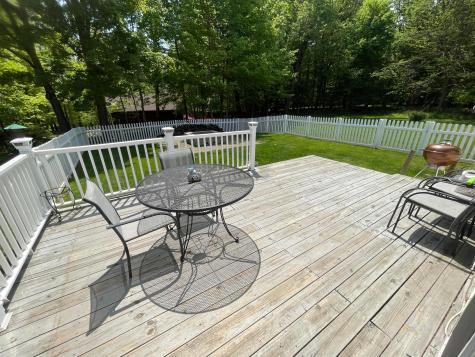 1209 Apple Valley Drive Howard OH 43028