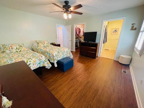 1209 Apple Valley Drive Howard OH 43028