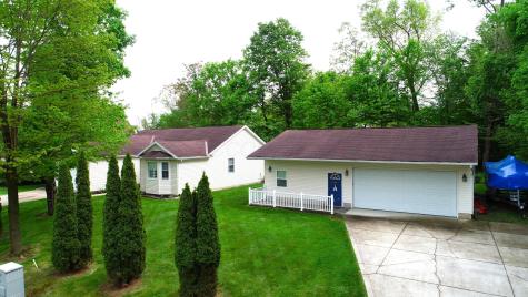 1209 Apple Valley Drive Howard OH 43028