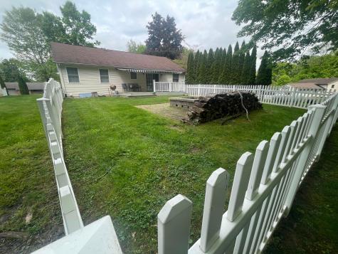 1209 Apple Valley Drive Howard OH 43028