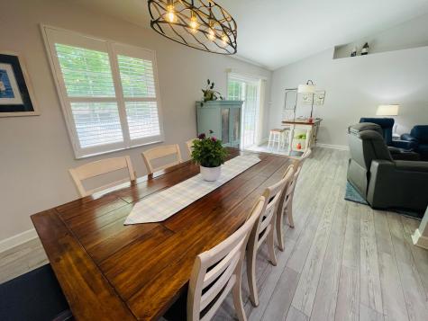 1209 Apple Valley Drive Howard OH 43028