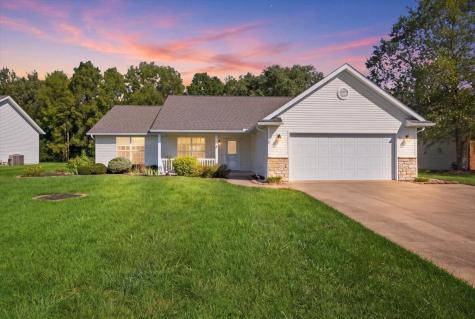 108 Struble Circle Fredericktown OH 43019