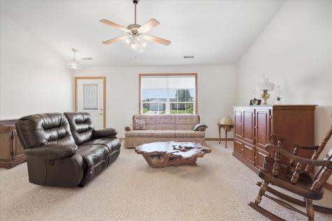 108 Struble Circle Fredericktown OH 43019