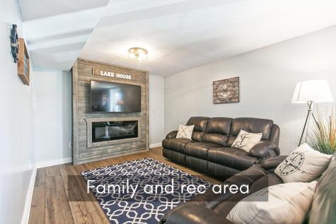 330 Crabapple Drive Howard OH 43028