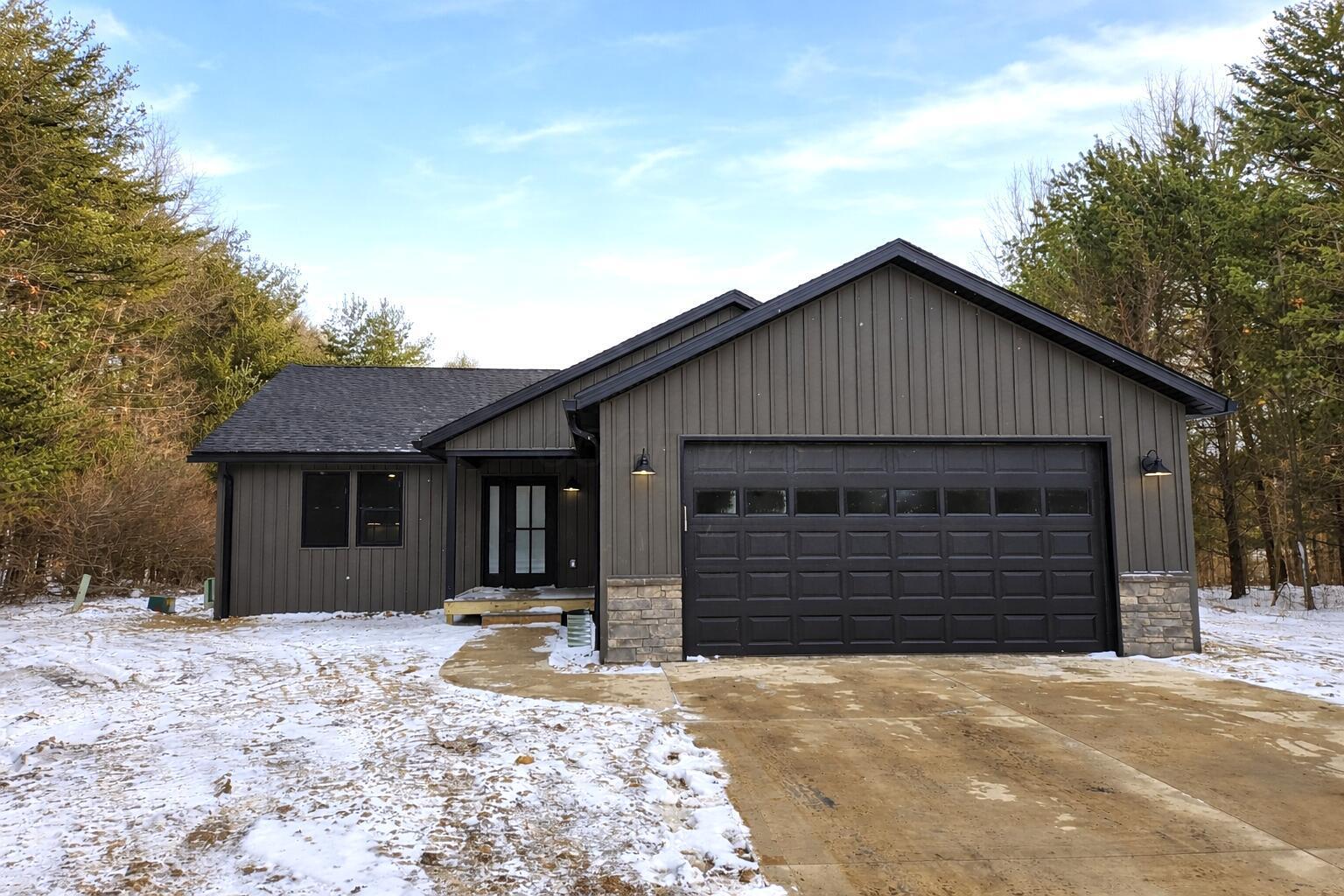 2116 Apple Valley Drive Howard OH 43028