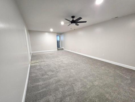 2116 Apple Valley Drive Howard OH 43028