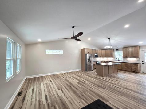 2116 Apple Valley Drive Howard OH 43028