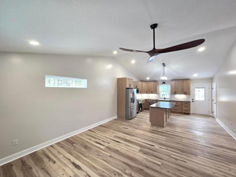 2116 Apple Valley Drive Howard OH 43028