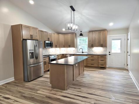 2116 Apple Valley Drive Howard OH 43028