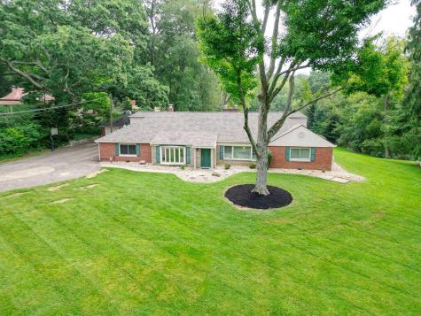 204 S Edgewood Road Mount Vernon OH 43050
