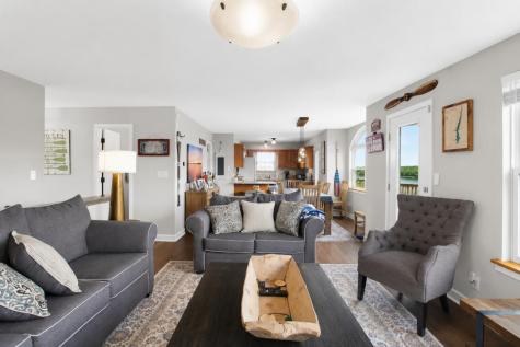 380 Lakeview Heights Drive Howard OH 43028