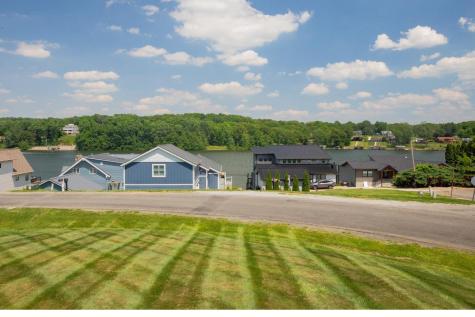 380 Lakeview Heights Drive Howard OH 43028