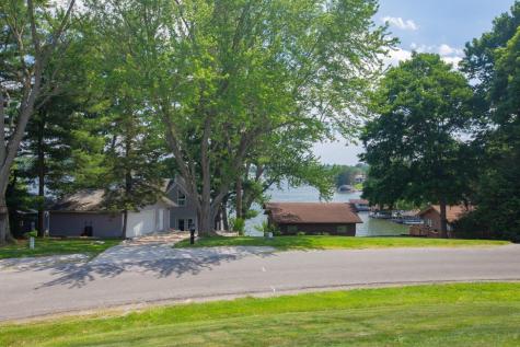 380 Lakeview Heights Drive Howard OH 43028