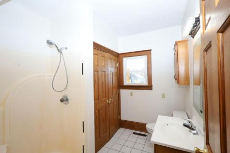 12354 Mary Street Howard OH 43028