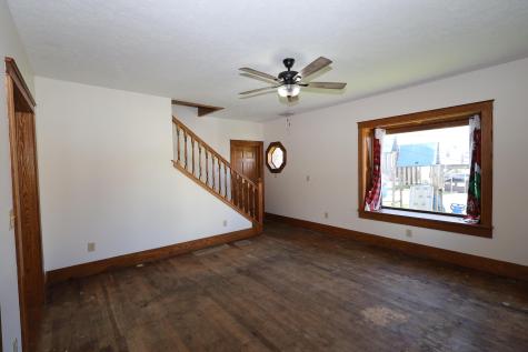 12354 Mary Street Howard OH 43028