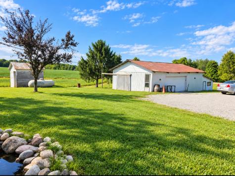 19671 Zolman Road Fredericktown OH 43019