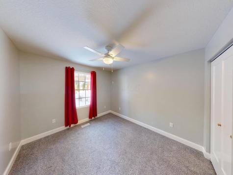 363 Highland Hills Circle Howard OH 43028